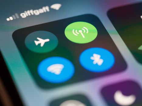 Wi-Fi 6/7 กับการวางระบบไร้สายในออฟฟิศ – 18 สิงหาคม 2569